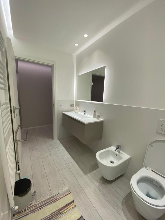 Casa Dante: Oneglia Centro-Marina-Spiagge Apartman Imperia Kültér fotó